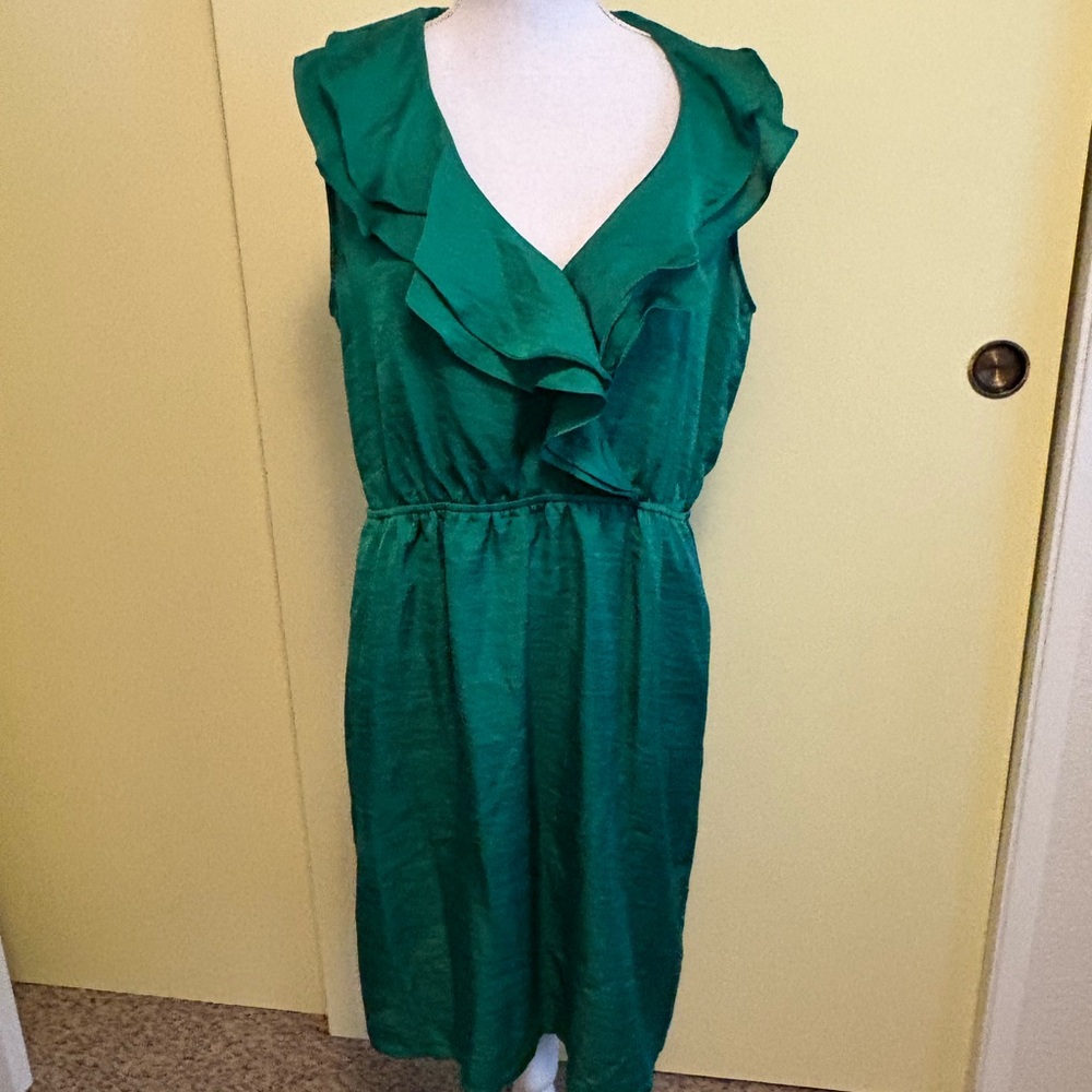 Old Navy Green Ruffled Midi Dress